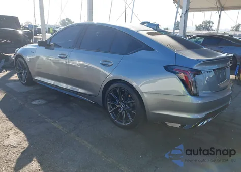 2025 Cadillac Ct5-V V-Series Rwd z USA, uszkodzony, nr VIN 1G6DR5RW5S0120992